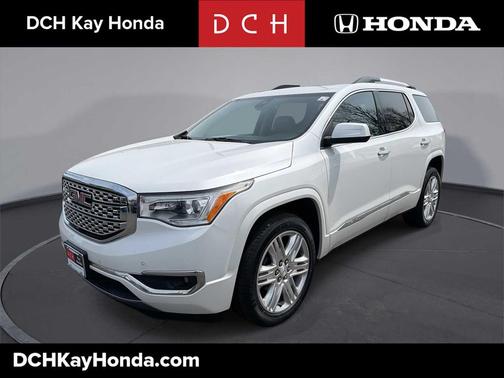 White Frost Tricoat 2017 GMC Acadia Denali