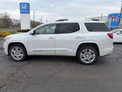 White Frost Tricoat 2017 GMC Acadia Denali