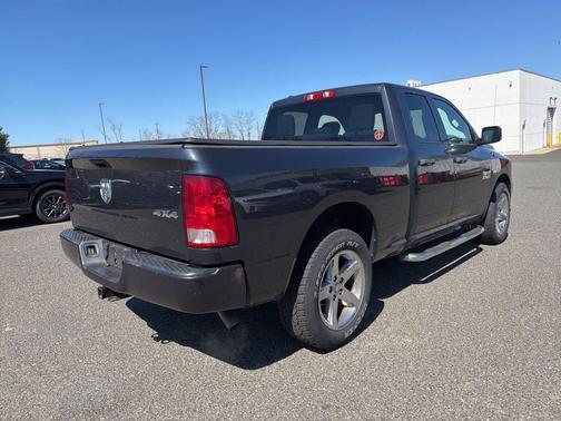 Maximum Steel Metallic Clearcoat 2018 RAM 1500 Express