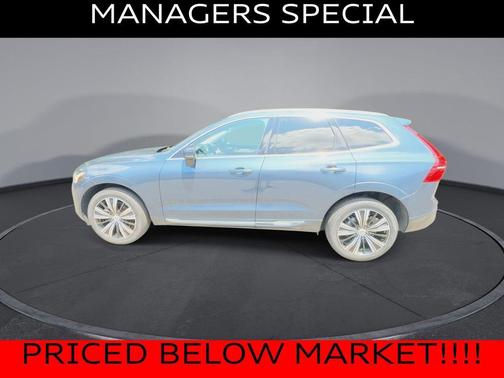 2022 Volvo XC60 B5 Inscription