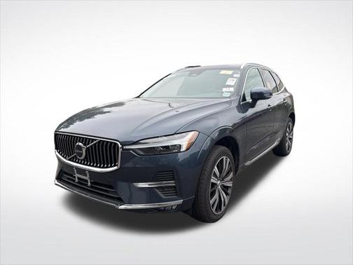 2022 Volvo XC60 B5 Inscription