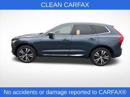2022 Volvo XC60 B5 Inscription