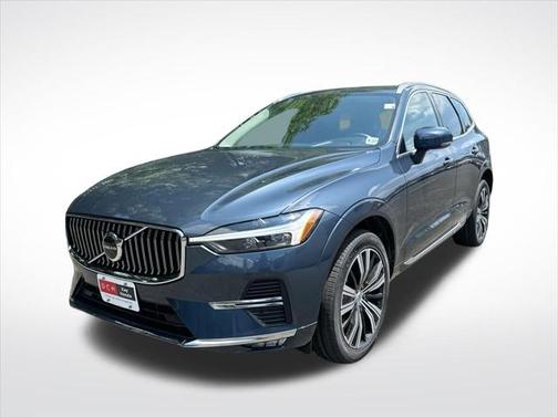 2022 Volvo XC60 B5 Inscription