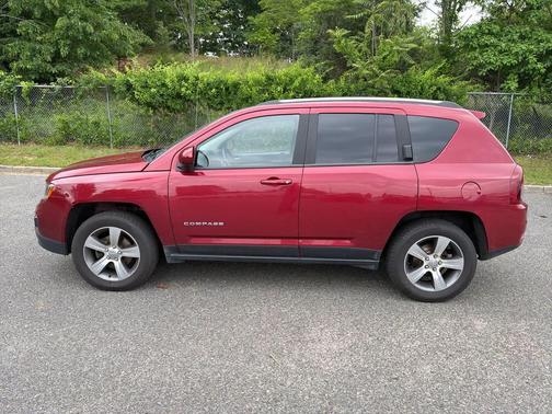 Deep Cherry Red Crystal Pearlcoat 2016 Jeep Compass High Altitude