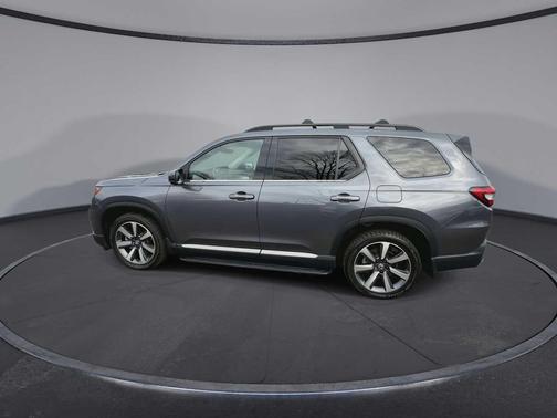 2023 Honda Pilot AWD Elite