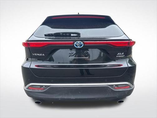 2022 Toyota Venza XLE