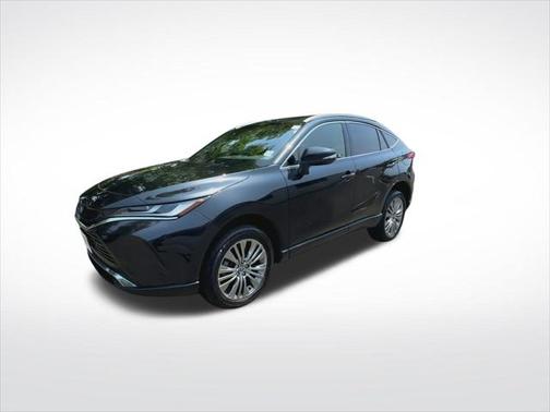 2022 Toyota Venza XLE