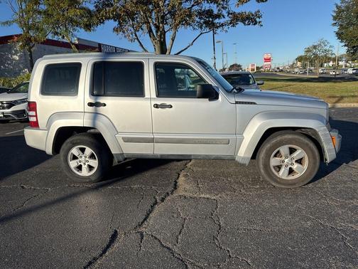 2011 Jeep Liberty Sport