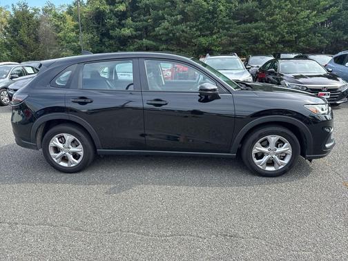 2023 Honda HR-V LX