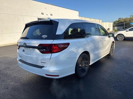 2023 Honda Odyssey Sport