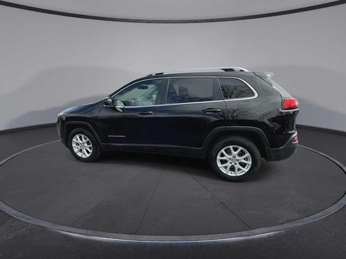 Diamond Black Crystal Pearlcoat 2018 Jeep Cherokee Latitude Plus