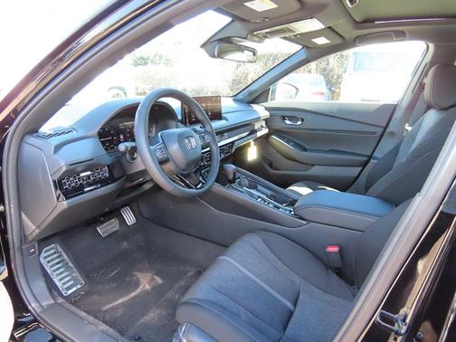 Crystal Black Pearl 2026 Honda Accord Hybrid Sport