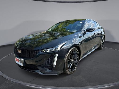 2022 Cadillac CT5 Sport