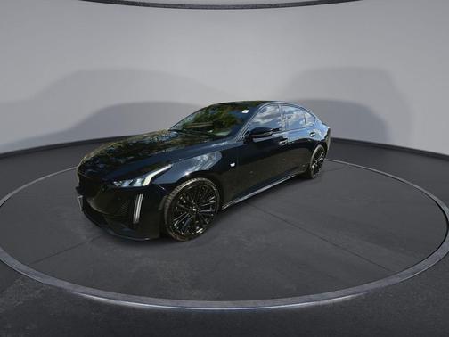 2022 Cadillac CT5 Sport