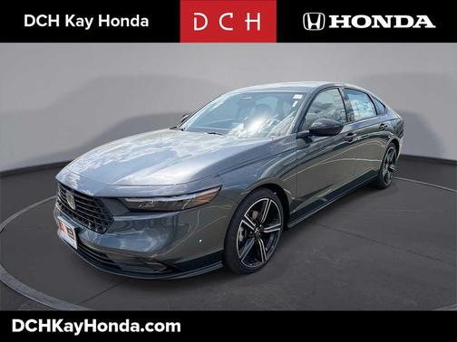 Meteorite Gray Metallic 2026 Honda Accord SE
