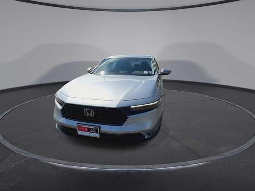Lunar Silver Metallic 2023 Honda Accord EX