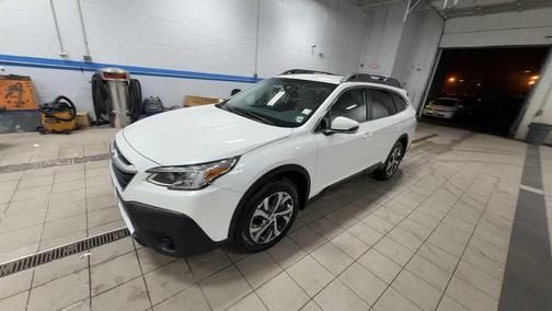 Crystal White Pearl 2021 Subaru Outback Limited