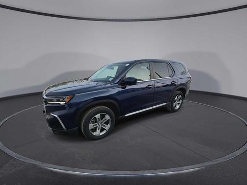 2023 Honda Pilot AWD EX-L 8 Passenger