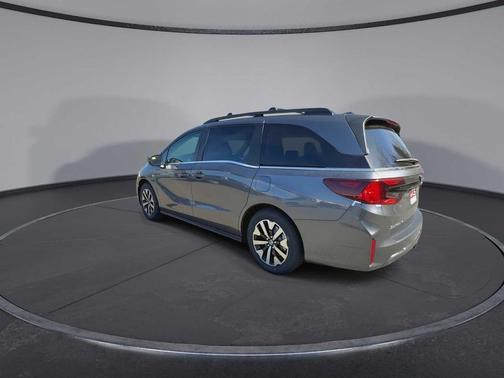 Modern Steel Metallic 2026 Honda Odyssey EX-L