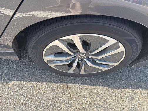 2020 Honda Accord Hybrid Base