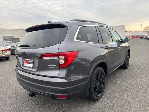 2022 Honda Pilot AWD Special Edition