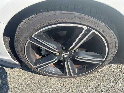 Platinum White Pearl 2023 Honda Accord Hybrid Sport