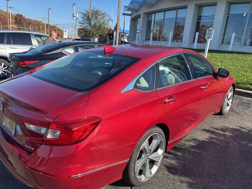 2018 Honda Accord Touring