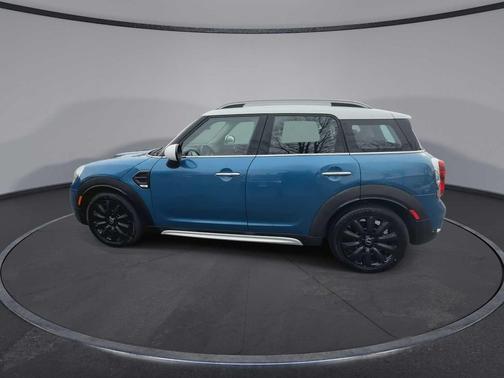 2017 MINI Countryman Cooper