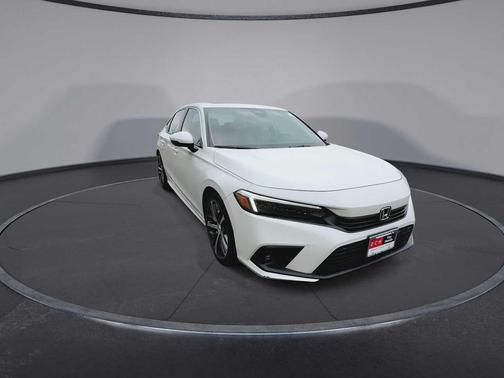 Platinum White Pearl 2022 Honda Civic Touring