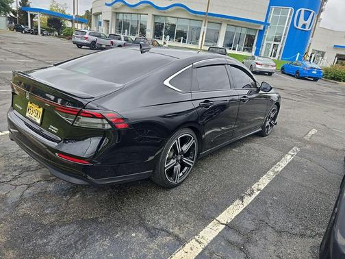 2023 Honda Accord Hybrid Base