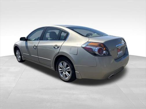 2010 Nissan Altima 2.5 S