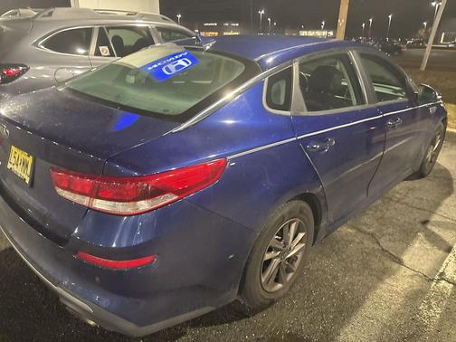2020 Kia Optima LX