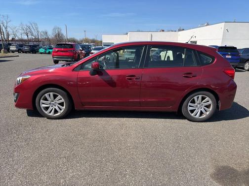 2016 Subaru Impreza 2.0i Premium
