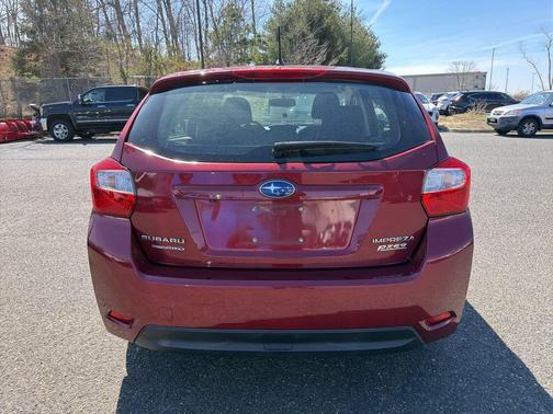 2016 Subaru Impreza 2.0i Premium
