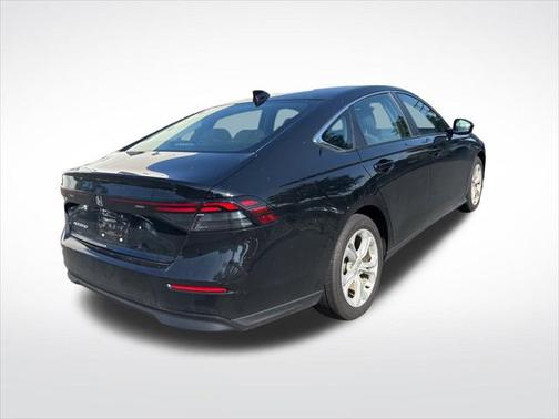 2024 Honda Accord LX 1.5T