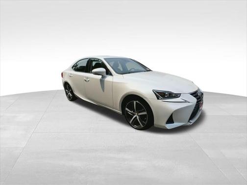 2018 Lexus IS 300 Base