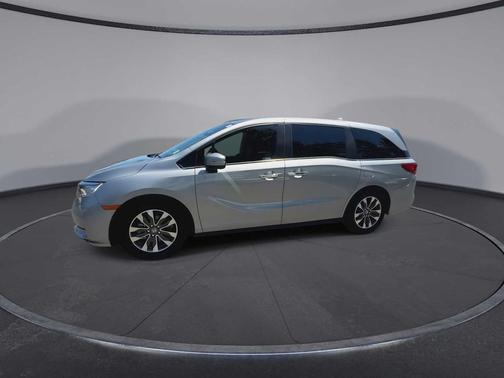Lunar Silver Metallic 2024 Honda Odyssey EX-L