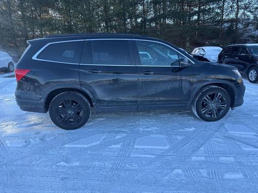 2022 Honda Pilot AWD Special Edition