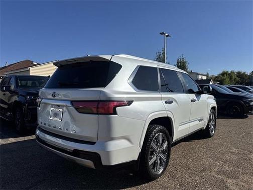 2024 Toyota Sequoia Capstone