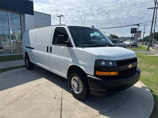 2023 Chevrolet Express 2500 Work Van