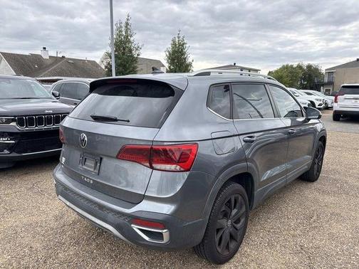 2022 Volkswagen Taos 1.5T SE