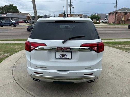 2019 GMC Acadia Denali