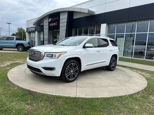 2019 GMC Acadia Denali