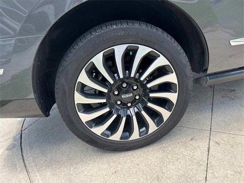 2024 Lincoln Navigator Black Label