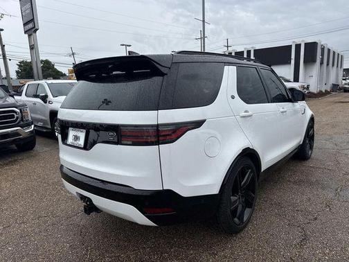 2022 Land Rover Discovery P360 HSE R-Dynamic