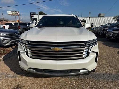 2023 Chevrolet Suburban High Country