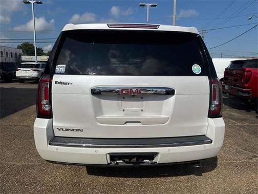 2016 GMC Yukon Denali