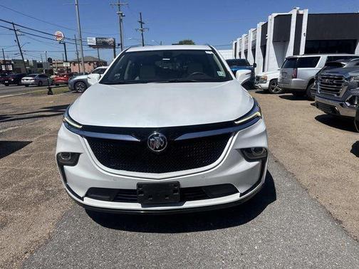White Frost Tri-Coat 2023 Buick Enclave Essence