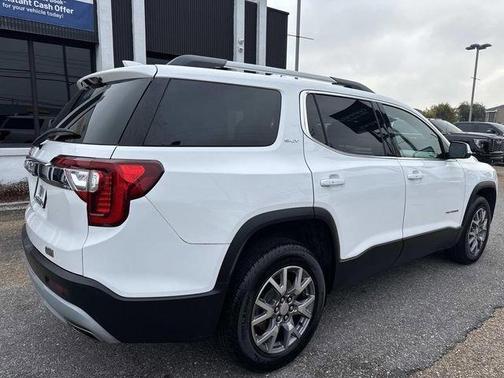 2020 GMC Acadia SLT