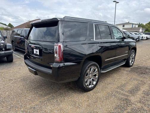 Onyx Black 2016 GMC Yukon SLT